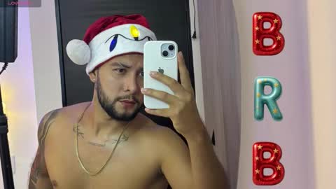 Snapshot of noah_corvelle chatting on 02.18.26 NOAH online show from 02.18.26