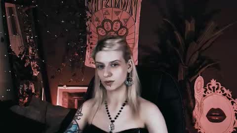 REAL name LiaDM are always open online show from 11.26.25