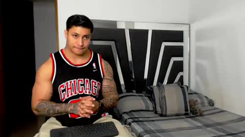 Noah Harris01 online show from 10.31.25