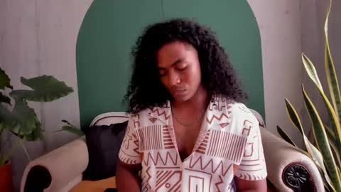 Noah online show from 11.21.25