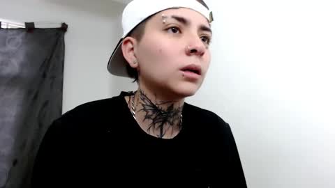 Snapshot of noah_martini chatting on 03.05.25 noah hehim online show from 03.05.25