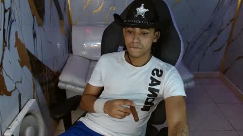 Snapshot of noah_owensx chatting on 03.29.26 NOAH online show from 03.29.26