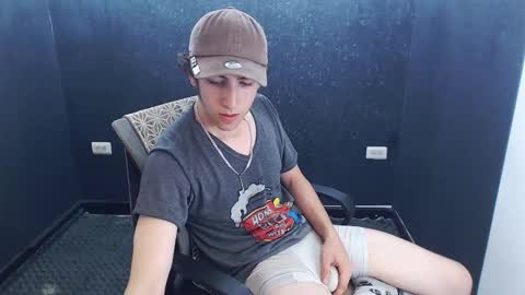 noah_sokolov online show from 11.19.25