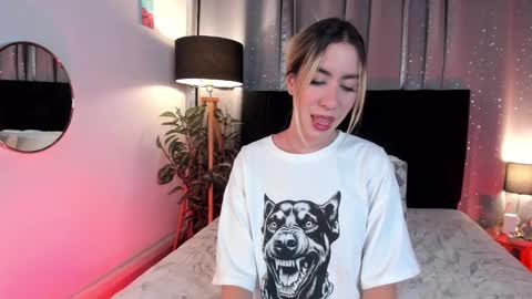 Snapshot of noahandlauren chatting on 01.26.25 . . online show from 01.26.25