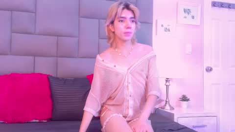 Noah   online show from 12.22.25