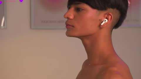 Noah     online show from 03.09.25