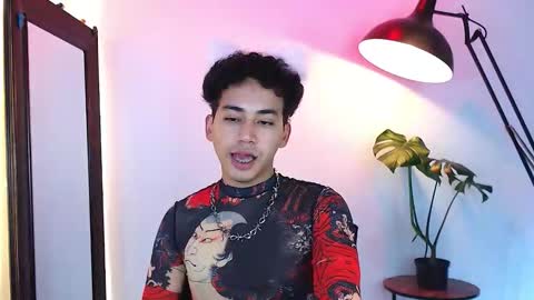 Snapshot of noahnoguera_ chatting on 04.07.26 Noah online show from 04.07.26