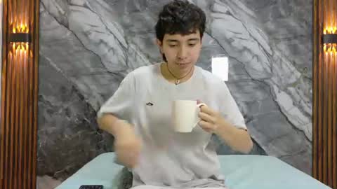 Snapshot of noahwalker__ chatting on 07.15.26 online show from 07.15.26