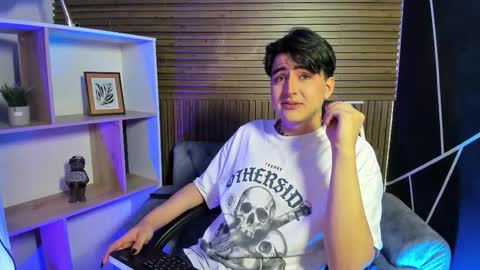 Noah Wolf online show from 02.26.26