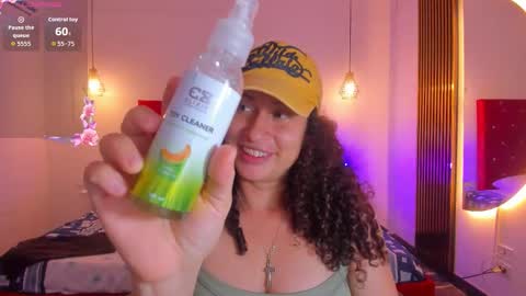 Snapshot of noamalak1 chatting on 02.06.26 NOA MALAK online show from 02.06.26