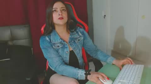 Noamartin online show from 12.22.24