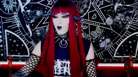 caroline online show from 01.11.25