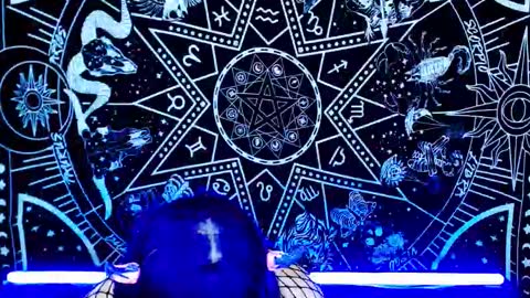 caroline online show from 11.19.25