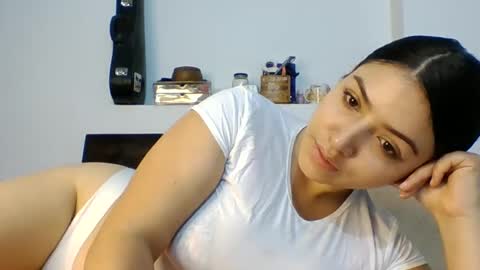 Noa Pino online show from 10.09.25