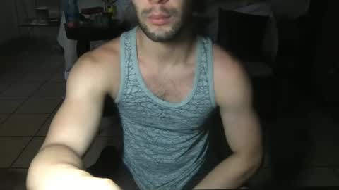 Snapshot of nobudget06 chatting on 01.09.25 nobudget06 online show from 01.09.25