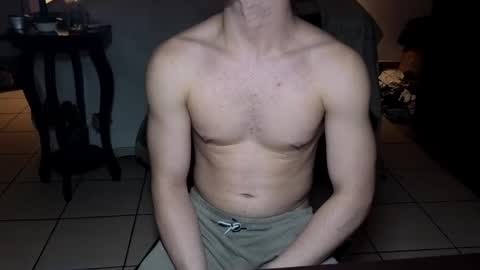 Snapshot of nobudget06 chatting on 02.14.25 nobudget06 online show from 02.14.25