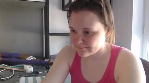 Snapshot of nodarell chatting on 05.14.26 nodarell online show from 05.14.26