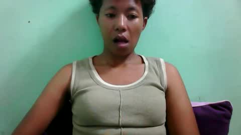 Snapshot of noella711128 chatting on 10.27.25 noella711128 online show from 10.27.25