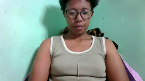 Snapshot of noella711128 chatting on 11.03.25 noella711128 online show from 11.03.25