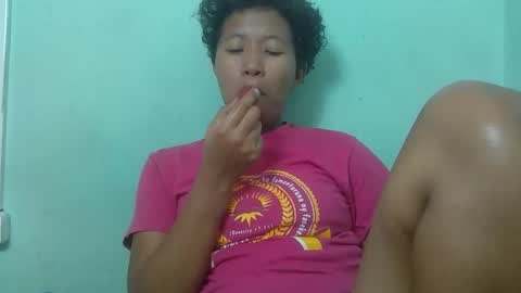 Snapshot of noella711128 chatting on 12.18.25 noella711128 online show from 12.18.25