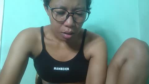 Snapshot of noella711128 chatting on 12.19.25 noella711128 online show from 12.19.25