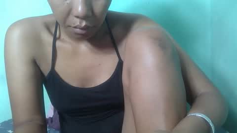 Snapshot of noella711128 chatting on 12.23.25 noella711128 online show from 12.23.25