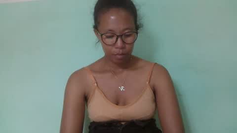 noellah online show from 03.03.25