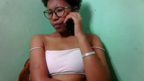 noellah online show from 10.14.25