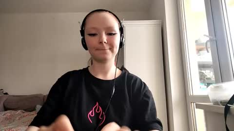 Snapshot of noemileclerc chatting on 03.03.26 Lisa online show from 03.03.26