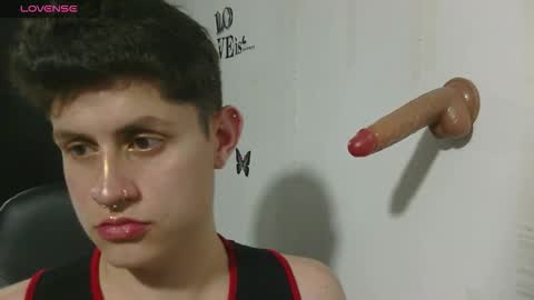 noha_07 online show from 09.20.25