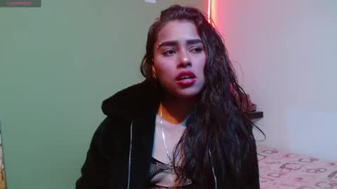 Noha Thomson online show from 02.20.25