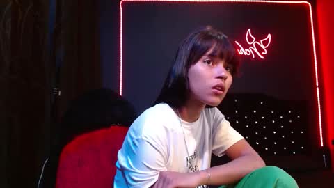 Noha Thomson online show from 11.18.25