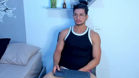 Snapshot of nolan_joness chatting on 05.31.26 Im Nolan online show from 05.31.26