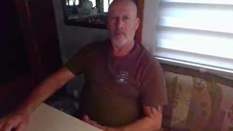 Snapshot of nomadfreedom chatting on 01.15.26 nomadfreedom online show from 01.15.26