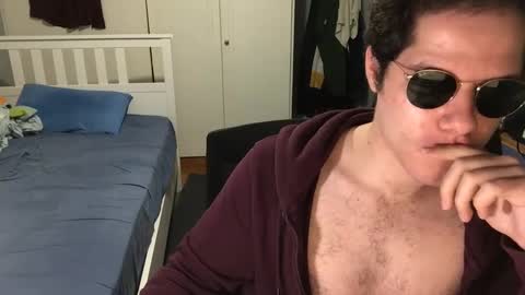 nongay379444 online show from 12.17.24