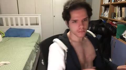 nongay379444 online show from 01.13.25