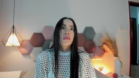 Snapshot of nora_dasilva chatting on 10.26.25 Nora Da Silva online show from 10.26.25