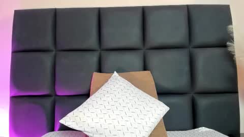 Snapshot of nora_dasilva chatting on 01.08.26 Nora Da Silva online show from 01.08.26