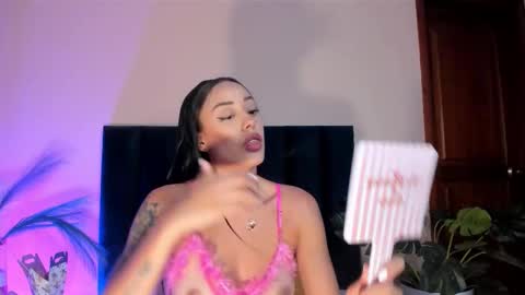 Snapshot of nora_dasilva chatting on 02.24.26 Nora Da Silva online show from 02.24.26