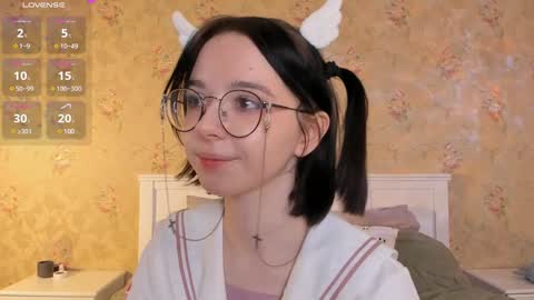 Snapshot of nora_failure chatting on 12.19.24 Nora Failure online show from 12.19.24