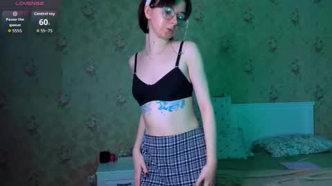 Snapshot of nora_failure chatting on 11.22.25 Nora Failure online show from 11.22.25