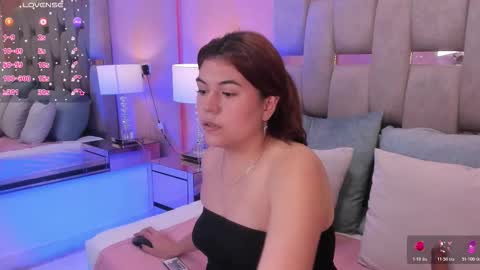 Snapshot of nora_zap chatting on 01.06.26 Nora online show from 01.06.26