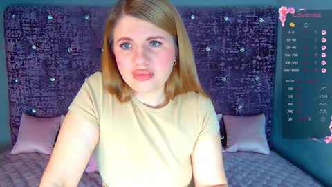 Nora online show from 02.09.26