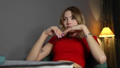 Eva online show from 02.04.25