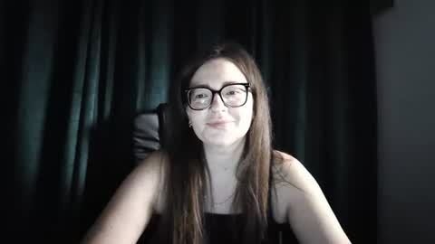 Snapshot of norasexymilf chatting on 07.04.26 NoraSexyMilf online show from 07.04.26