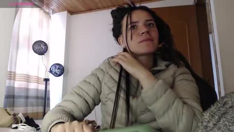 noreen_ online show from 11.11.25