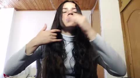 Snapshot of noreen_ chatting on 02.03.26 noreen_ online show from 02.03.26