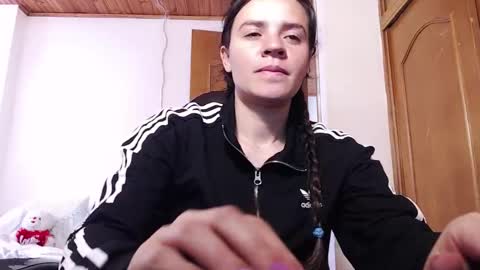 Snapshot of noreen_ chatting on 02.05.26 noreen_ online show from 02.05.26