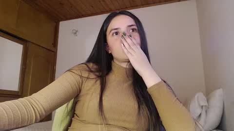 Snapshot of noreen_ chatting on 03.06.26 noreen_ online show from 03.06.26