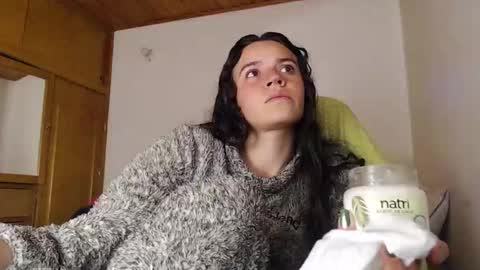 Snapshot of noreen_ chatting on 03.08.26 noreen_ online show from 03.08.26